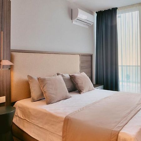 Sunrise Apart-Hotel Batumi Exterior photo